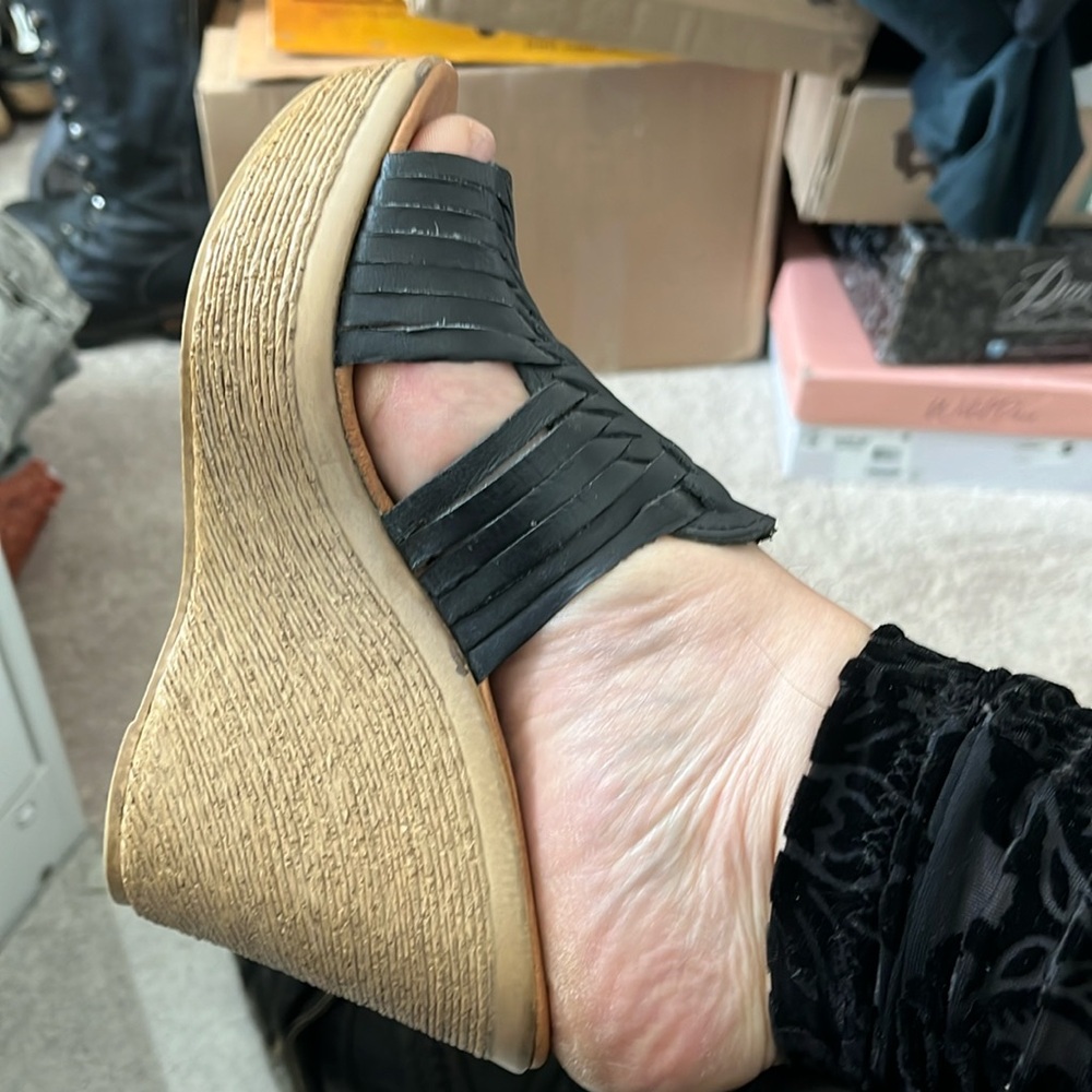 Black slip on sandals 6.5